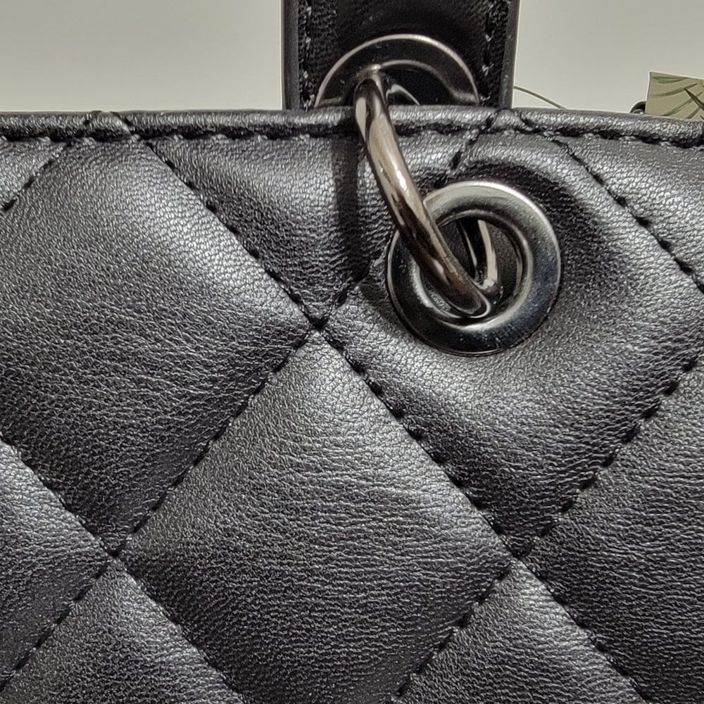 Badgley Mischka NWT Mini Black Vegan Leather Quilted Tote Bag - Picture 8 of 15